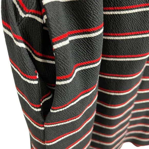 Gabby Skye Women Stripe Short Sleeve Dress Size 6 - Picture 5 of 7